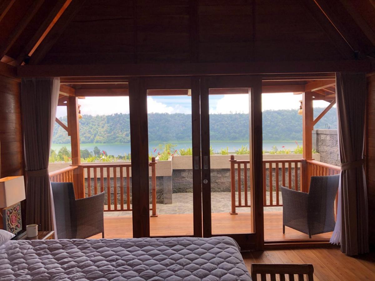 Buyan Lodge Lake View Villa Bedugul  Exterior photo