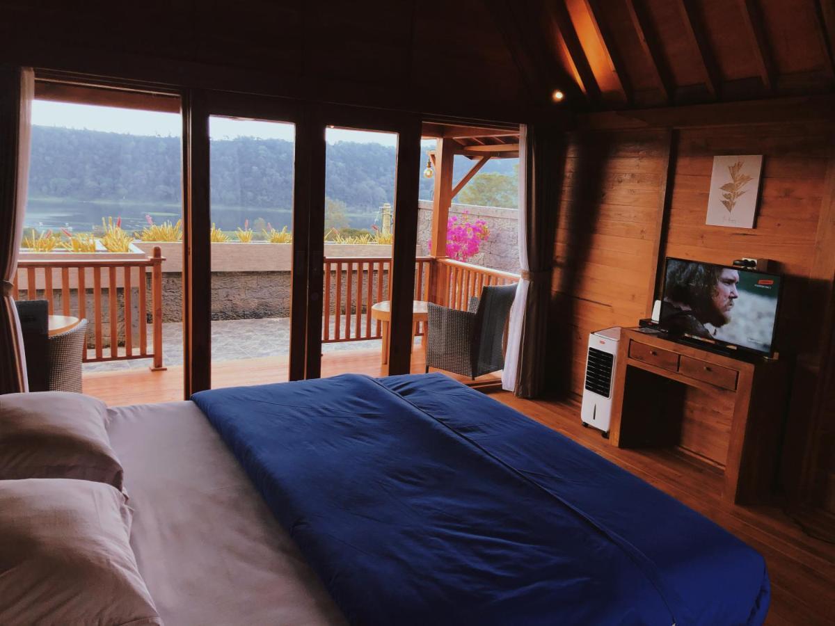 Buyan Lodge Lake View Villa Bedugul  Exterior photo